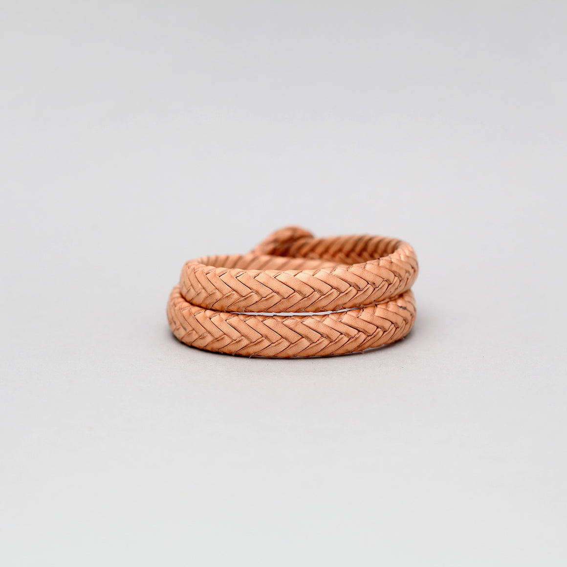 DOUBLE WRAP BRAIDED LEATHER BRACELET IN NATURAL