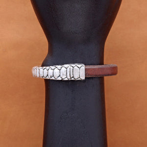 SMOOTH LEATHER BANGLE WITH SNAKE SKIN PATTERN