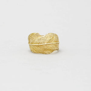 FEATHER RING IN YELLOW BRASS