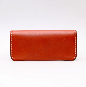 RECTANGULAR SUNGLASSES CASE IN LIGHT BROWN LEATHER W TOP STITCH DETAILS