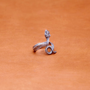 SINGLE WRAP SNAKE SILVER PLATED RING