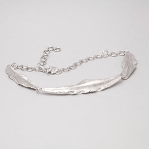 STERLING SILVER TRIPLE FEATHER NECKLACE