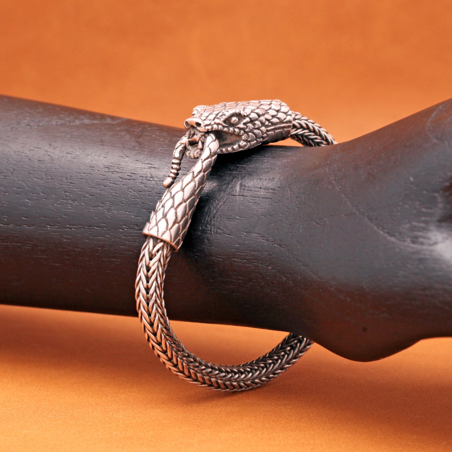 Silver Snake Bracelet | 3mm Width | Alfred & Co. London